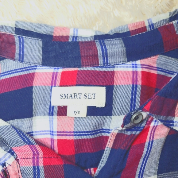 Smart Set Plaid Button-down Shirt; Size S - Picture 2 of 5